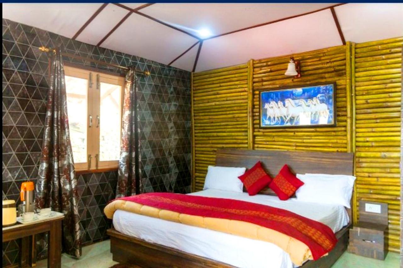 Glamwood Resort Dhanaulti, Ranked 1 In Dhanaulti Buitenkant foto