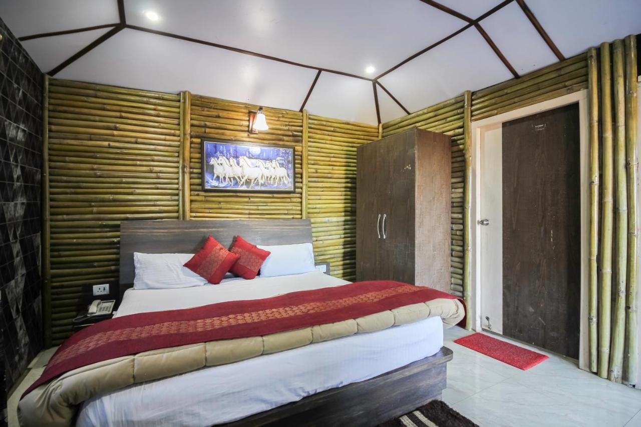 Glamwood Resort Dhanaulti, Ranked 1 In Dhanaulti Buitenkant foto